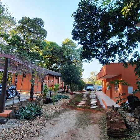 Ct Vila Raiza Goulao Пиренополис Экстерьер фото